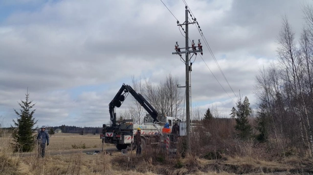 Venkovní a vnitřní, ruční a elektromotorové pohony