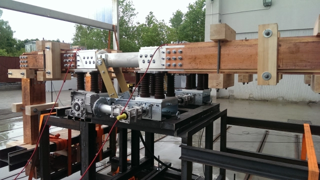 Vnitřní odpojovače, odpínače, zkratovače a uzemňovače