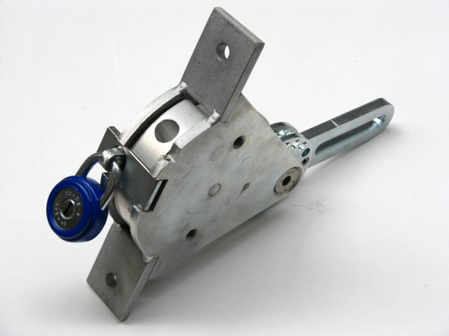 Venkovní a vnitřní, ruční a elektromotorové pohony