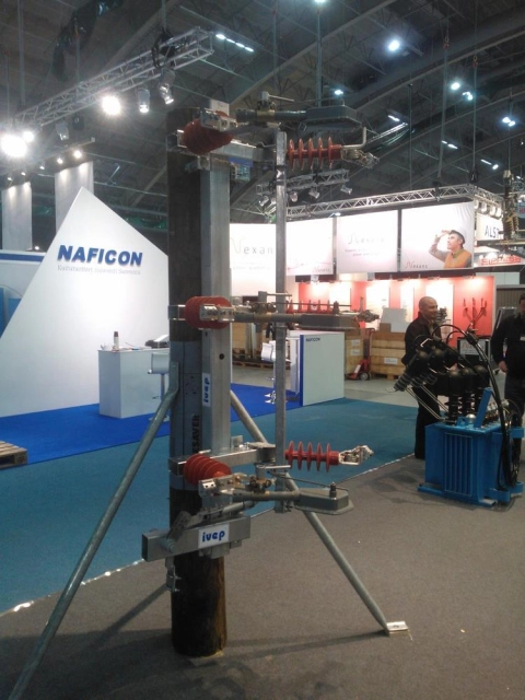 Venkovní odpínače, úsečníky a odpojovače