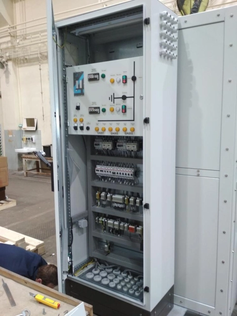 Air insulated LV, MV switchgears, Generator switchgears, Transient cabinets