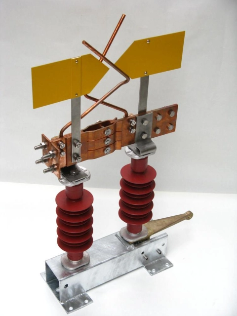 Outdoor and indoor traction switches