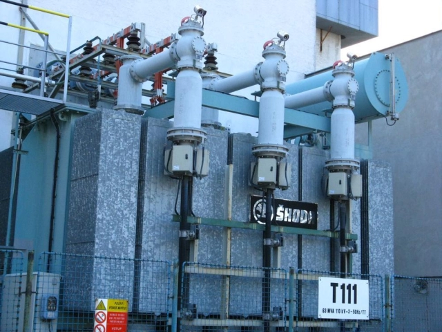 SF6 insulated technology, cable bushing for power transformers