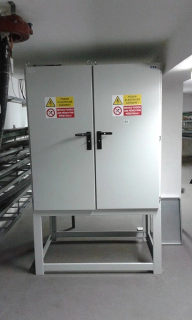 Air insulated LV, MV switchgears, Generator switchgears, Transient cabinets
