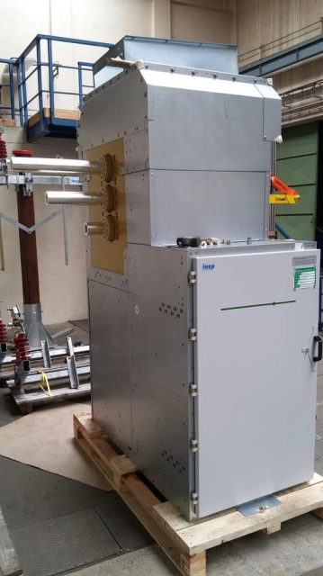 Air insulated LV, MV switchgears, Generator switchgears, Transient cabinets