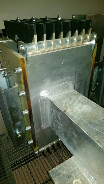 Indoor disconnectors, loadbreak and earthing switches